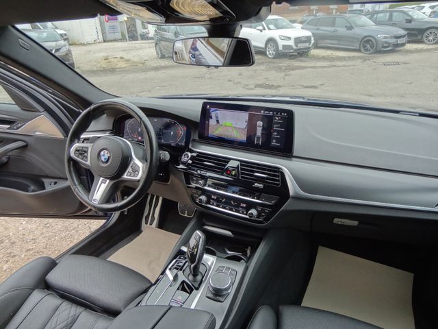 Fahrzeugabbildung BMW 520d xDrive M Sport/1.Hd/AHK/Virtual/Kamera/