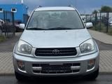 Toyota RAV 4 2.0 4x4 Special Automatik/85 TKM/ Tüv Neu - gebrauchte Toyota RAV 4 aus dem Jahr 2002