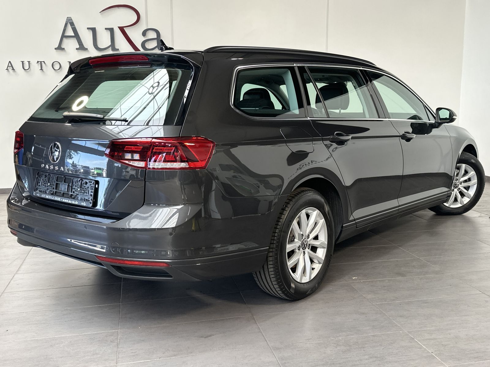 Fahrzeugabbildung Volkswagen Passat Variant 2.0 TDI Business DSG NAV+LED+PANO