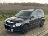 Skoda Yeti 2.0 TDI 4x4 Bi-Xenon Sitzh. Klima AHK - gebrauchte Skoda Yeti aus dem Jahr 2009