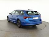 Skoda Octavia Combi 2.0 TDI First Edition LED Navi DAB - Skoda mit Diesel-Antrieb: Kombi, Schaltgetriebe