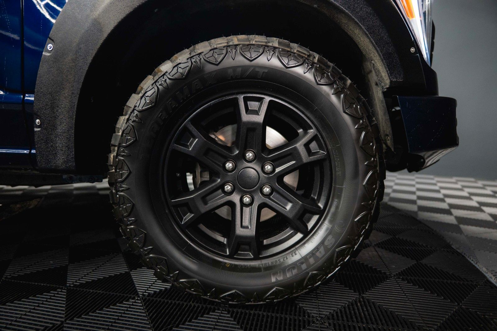 Fahrzeugabbildung Ford F150 5.0L V8 4x4 Offroad SuperCrew RAPTOR 19%