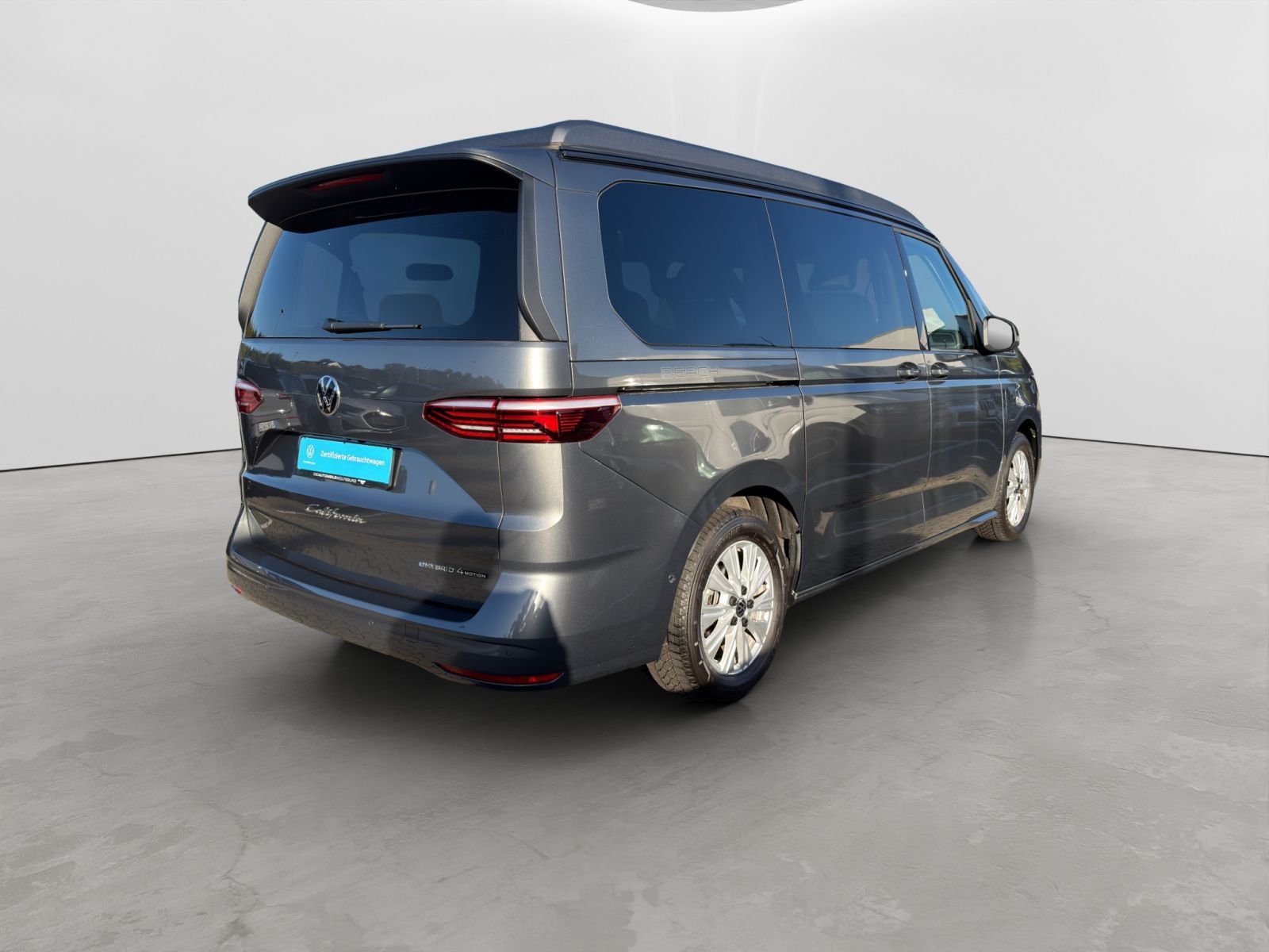 Volkswagen T7 California AD 1.5 TSI e-Hybrid 4M DSG Beach A foto 5