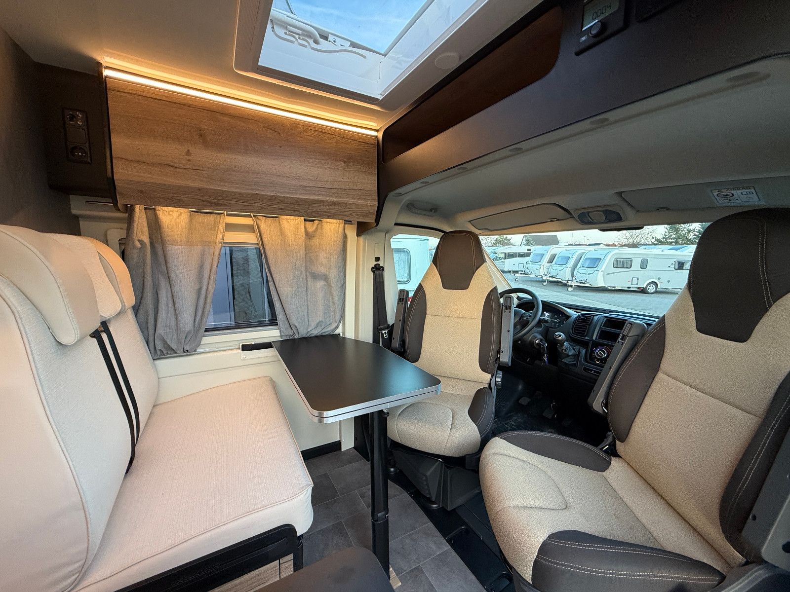 Fahrzeugabbildung XGO X Van 5 - Modell 2026