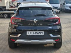Fahrzeugabbildung Captur II Edition One E-TECH Plug-In 160 EDC HYB