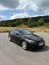 BMW e90 330xd - BMW 330 aus 2010: 330xd