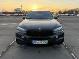 BMW X5 M50 M50d // 7 SITZER - BMW X5 M50 aus 2016