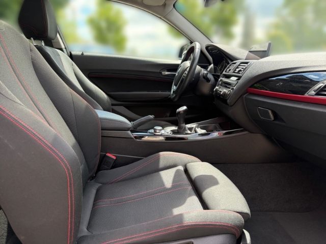 Fahrzeugabbildung BMW 120 i Sport Line Sport Navi Klimaautom Fahrerpro