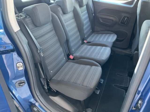 Fahrzeugabbildung Opel Combo Life 1.2 Turbo Edition Navi, Rückfahrkamer