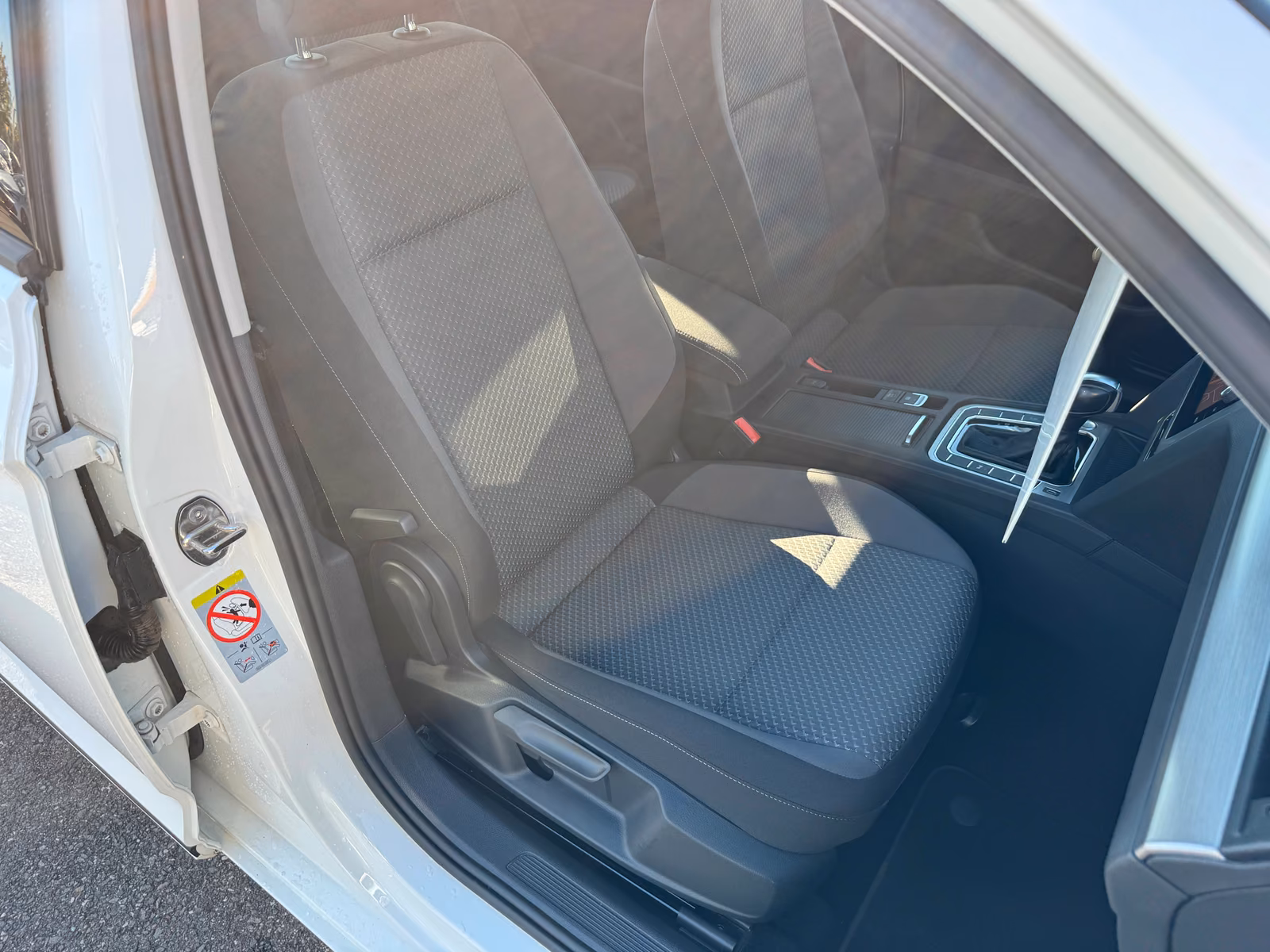 Volkswagen Passat Lim 2.0 TDI DSG ACC AHK KAM LED PDC eKLAP, миниатюра 14
