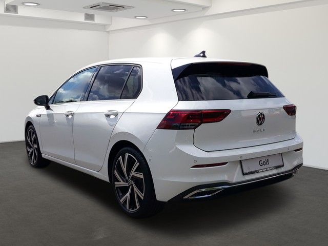 Fahrzeugabbildung Volkswagen Golf VIII 2.0TDI DSG Style NAVI+ACC+PARKLNK+AHK+