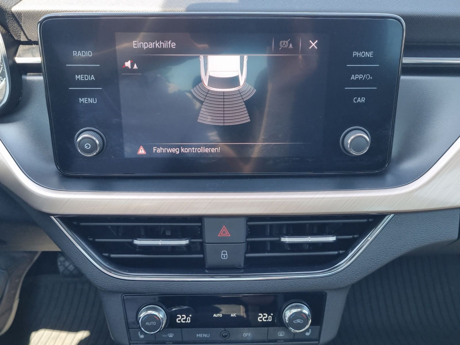 Fahrzeugabbildung SKODA Scala Style 1,0 TSI Pano PDC GRA
