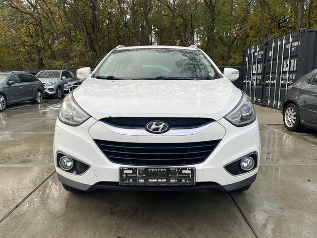 Hyundai ix35   2WD