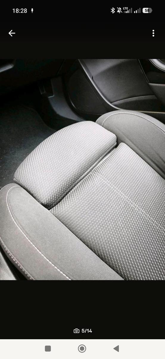 Opel Astra 2015 — photo 11