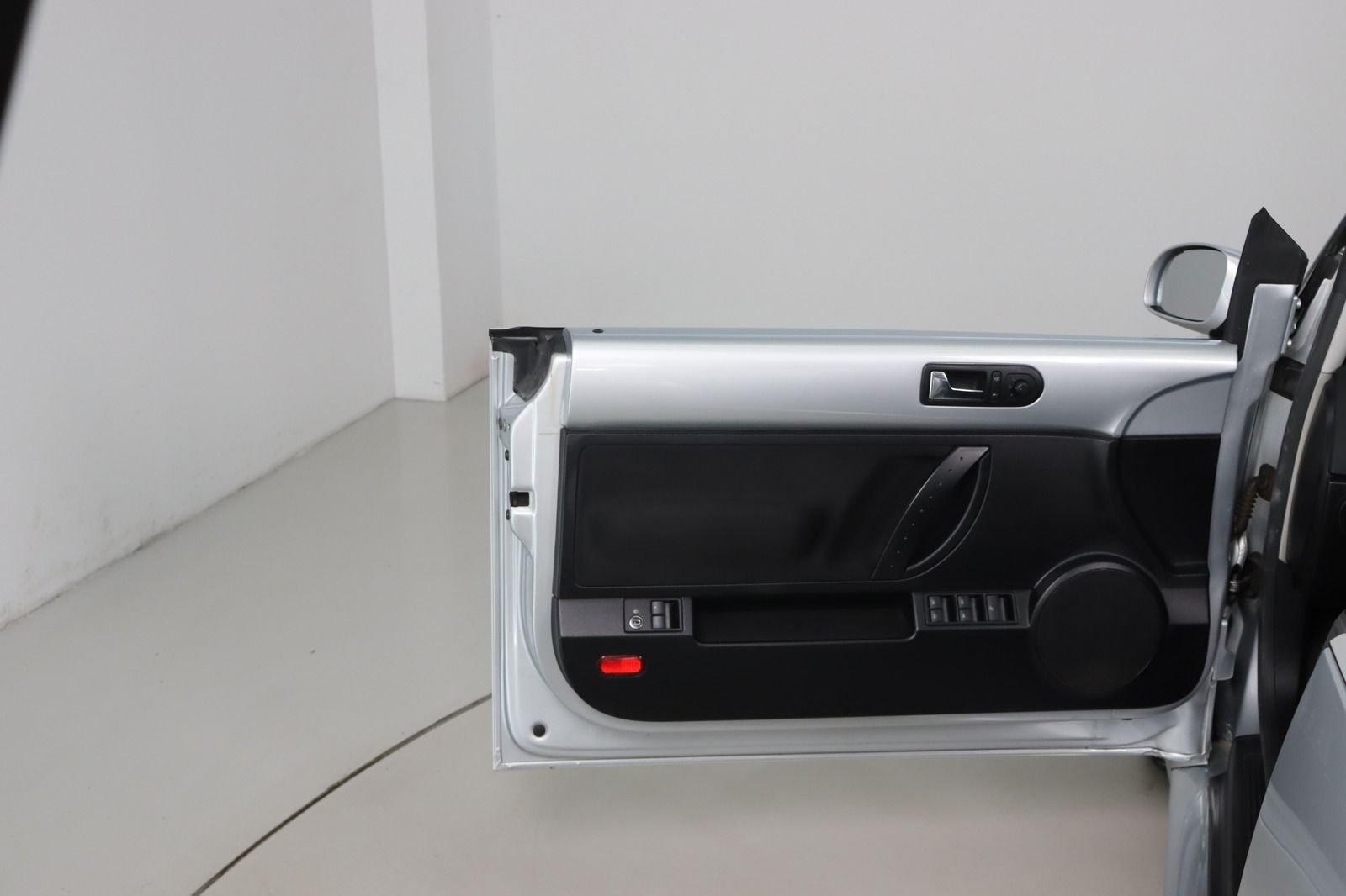 Fahrzeugabbildung Volkswagen New Beetle 1.6 Freestyle Cabriolet * Klima * PDC