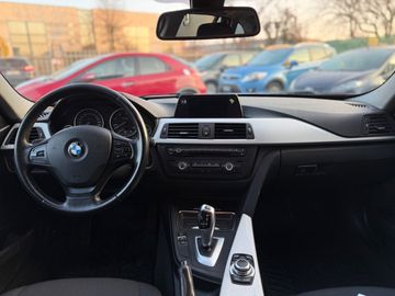 BMW 320 - 11