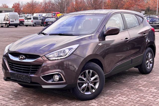 Hyundai ix35 Style Automatik SitzHz PDC Klima AHK