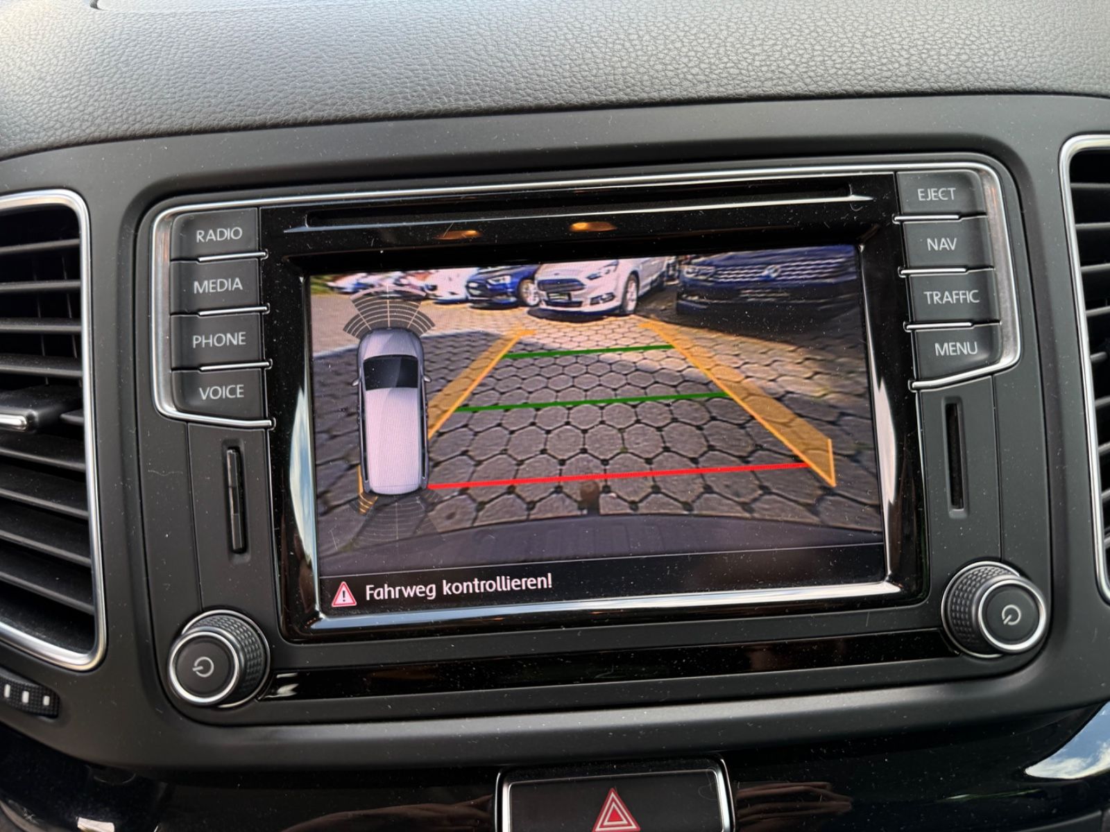 Fahrzeugabbildung Volkswagen Sharan Highline BMT/Start-Stopp