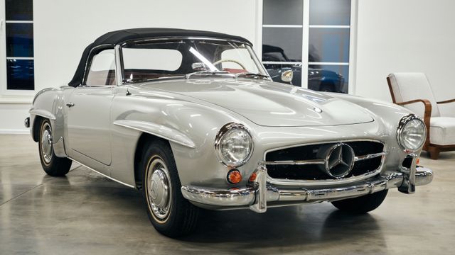 Mercedes-Benz 190SL Restored