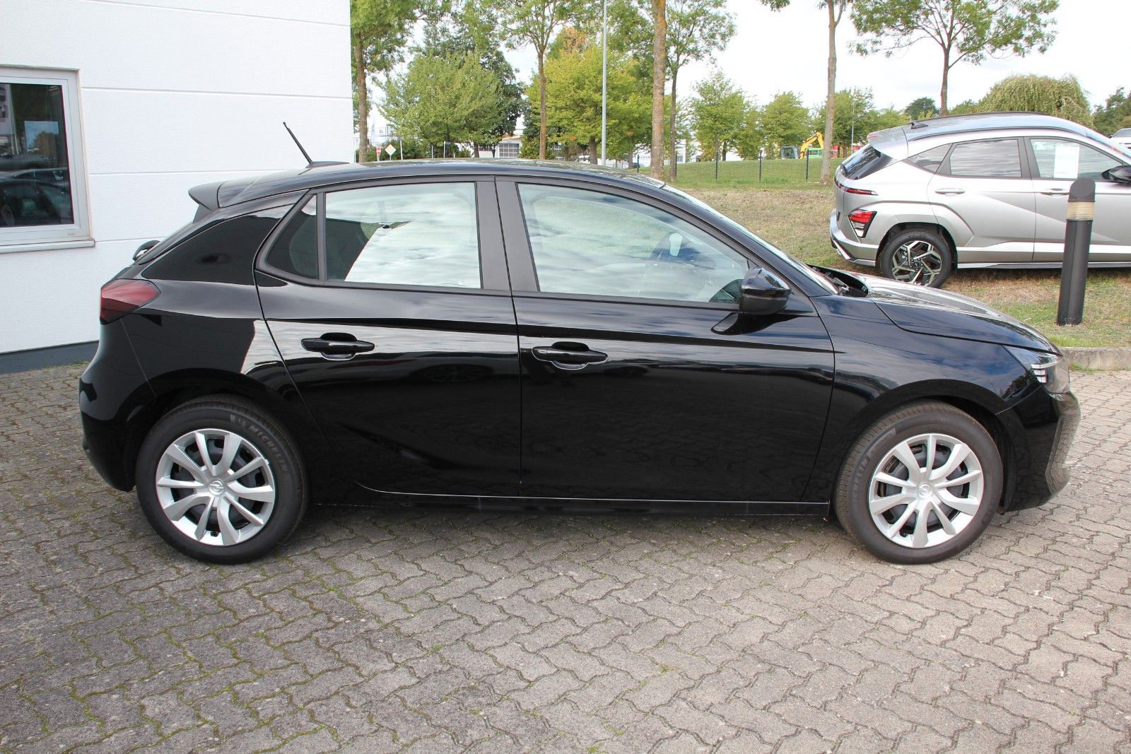 Fahrzeugabbildung Opel Corsa F Edition