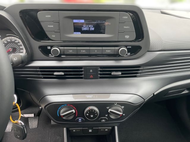 Fahrzeugabbildung Hyundai BAYON Select 2WD 1.0 T-GDI EU6d  Klima,PDC,Radio