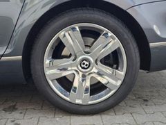Fahrzeugabbildung Continental Flying Spur 6.0 W12