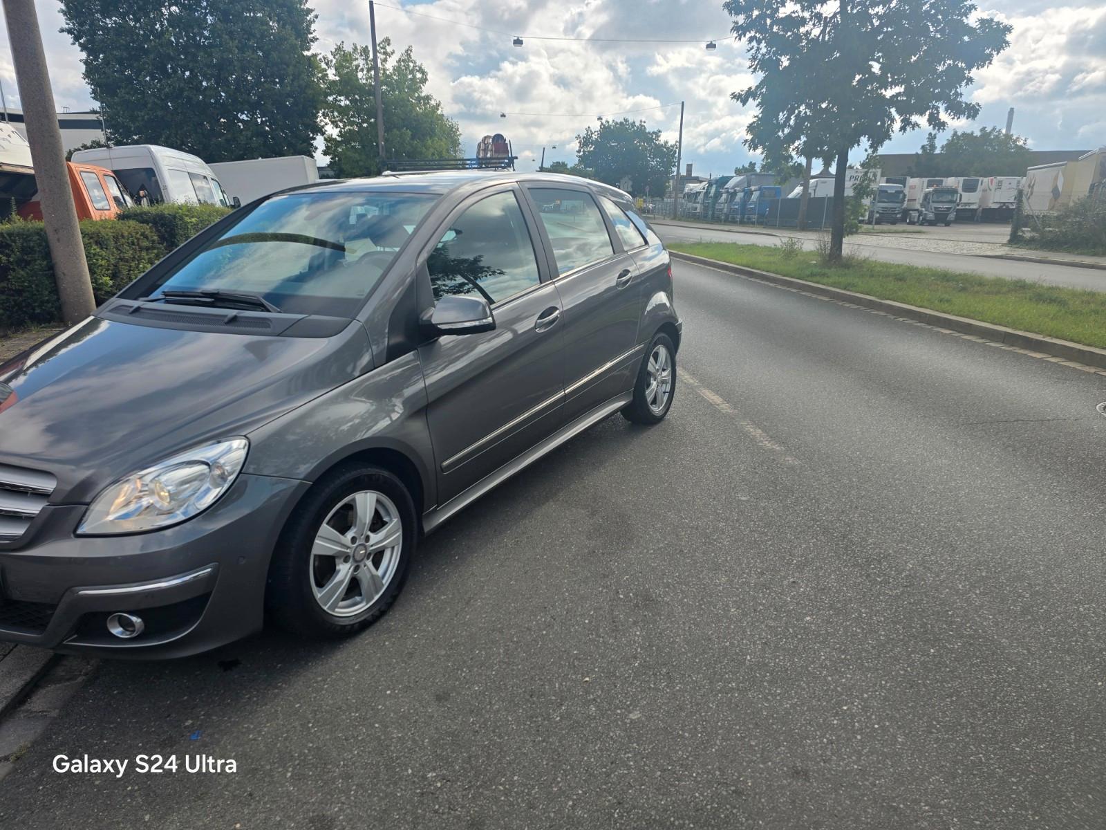 Mercedes-Benz B 200 B B 200 CDI