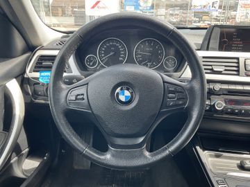 BMW 320 - 8
