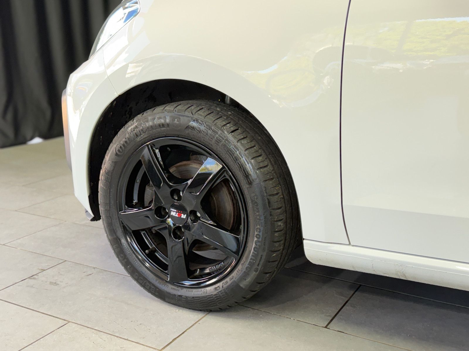 Fahrzeugabbildung Volkswagen up! high up! |KLIMA|PDC