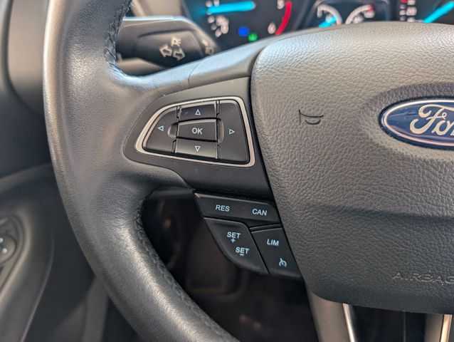Ford Kuga Cool & Connect 120PS 2WD
