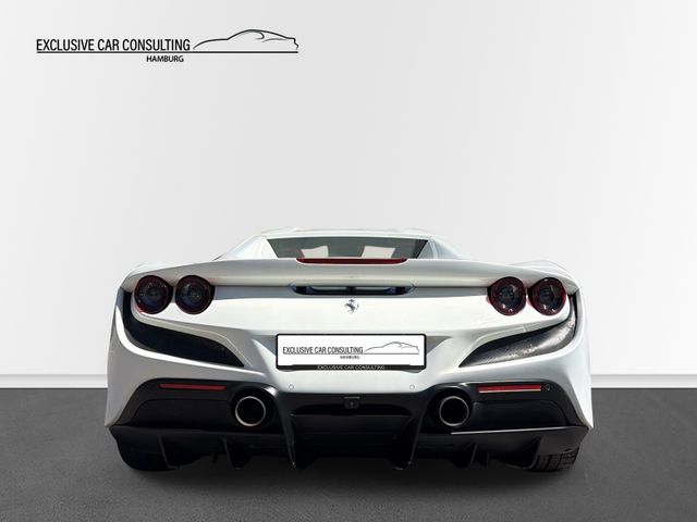 FERRARI F8 – Bild 5