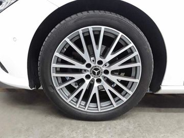 Mercedes CLA 180 Shooting Brake - 10