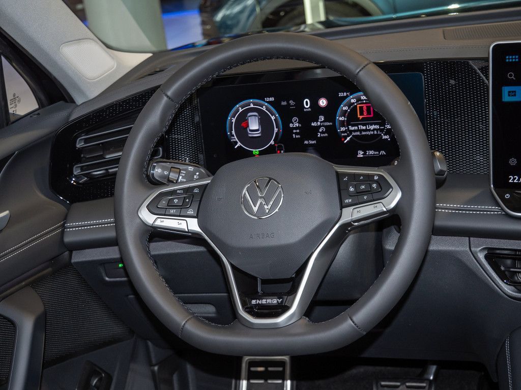 Volkswagen Tiguan - Bild 8
