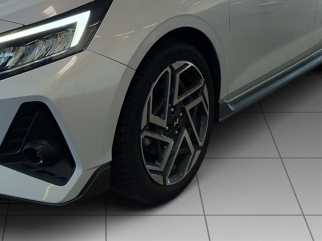 Fahrzeugabbildung Hyundai i20 N-LINE *SHZ*LHZ*NAVI*SPURH*CARPLAY*