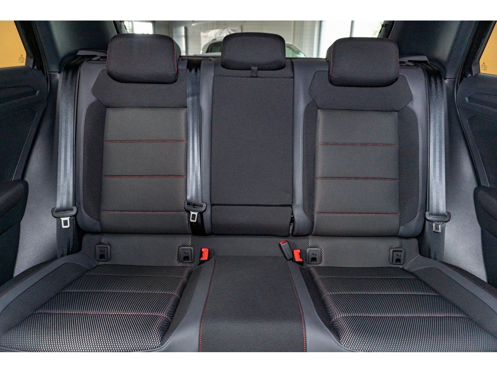 Fahrzeugabbildung Volkswagen T-Roc Sport 4Motion TDI DSG *AHK*Cam*Navi*LED*