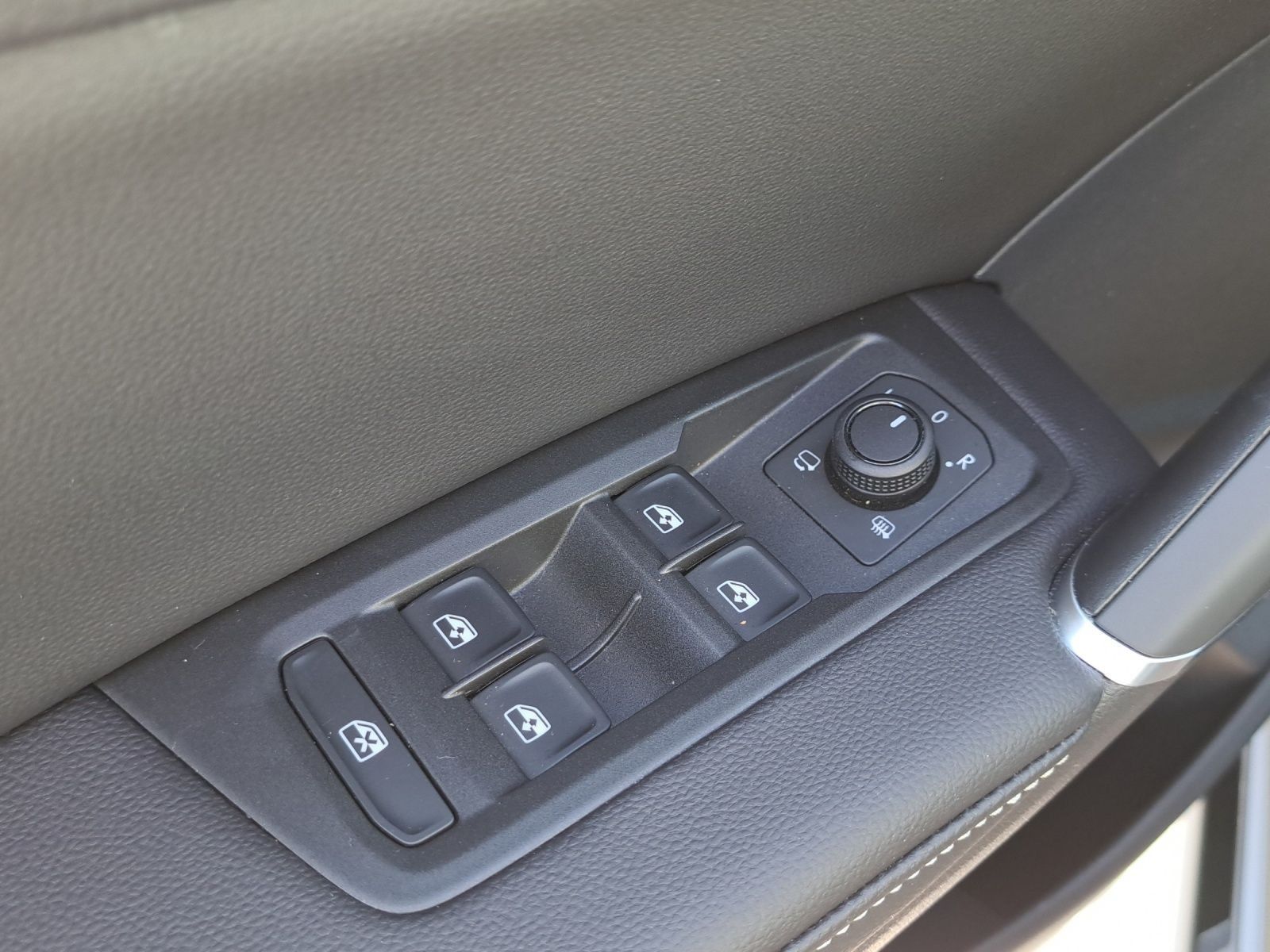 Volkswagen Touran - Bild 15