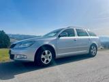 Skoda Octavia 1,2 TSi, BJ 2011, 142000 km - Skoda Octavia: 14 Tsi