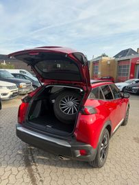 Peugeot 2008 - 10