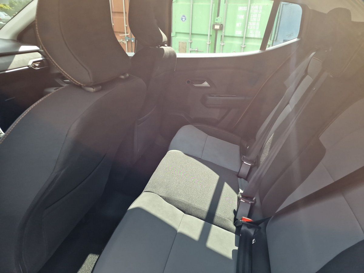 Dacia Sandero - Bild 11