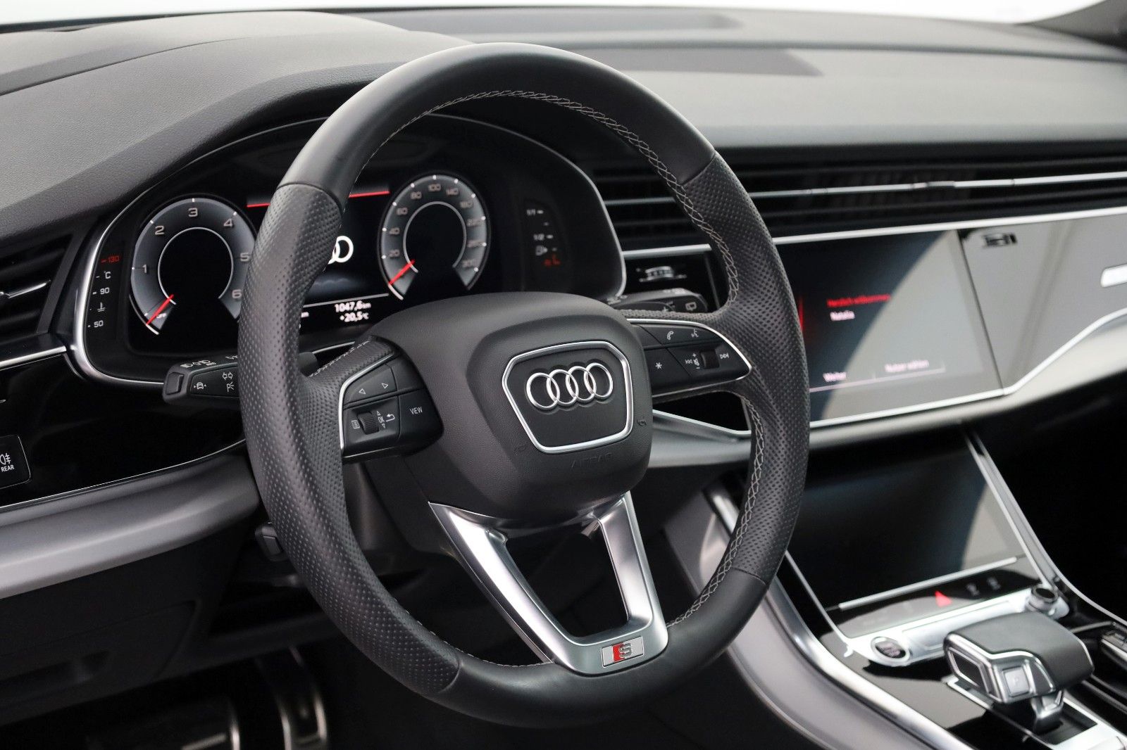 Fahrzeugabbildung Audi Q7 50 TDI quattro S line,Kame.,ACC,HUD,Panor,B&O