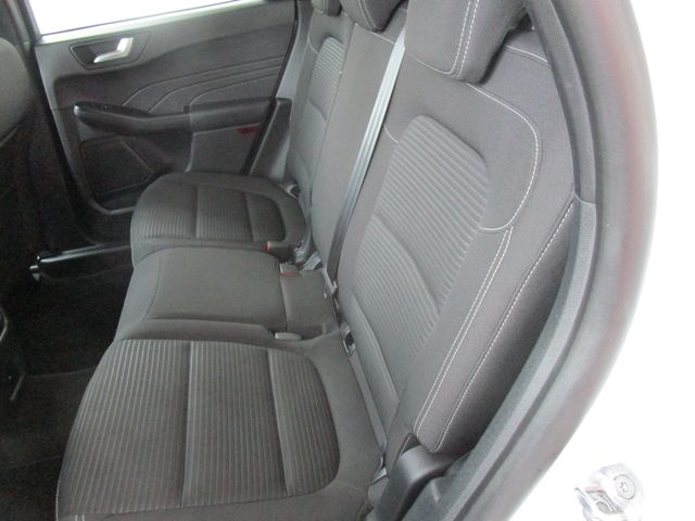 Kuga Plug-In Hybrid Titanium/AHK/LED