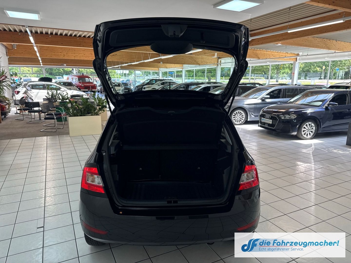 Fahrzeugabbildung SKODA Fabia Style 1.0 TSI CarPlay Klimaautom Musikstre