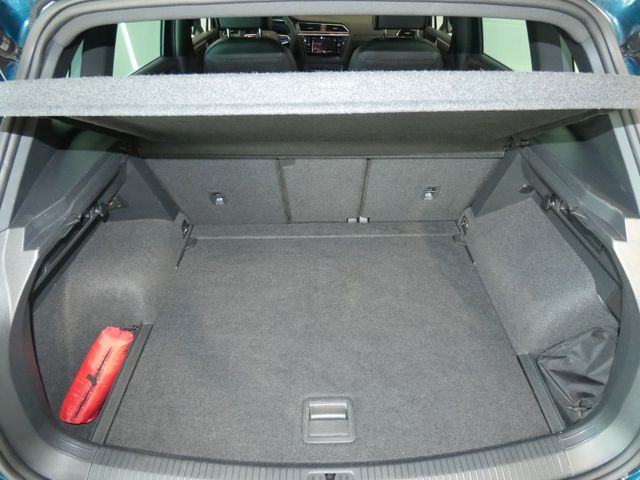 Tiguan 2.0 TDI R-Line AHK STHZ NAVI MATRIX LED