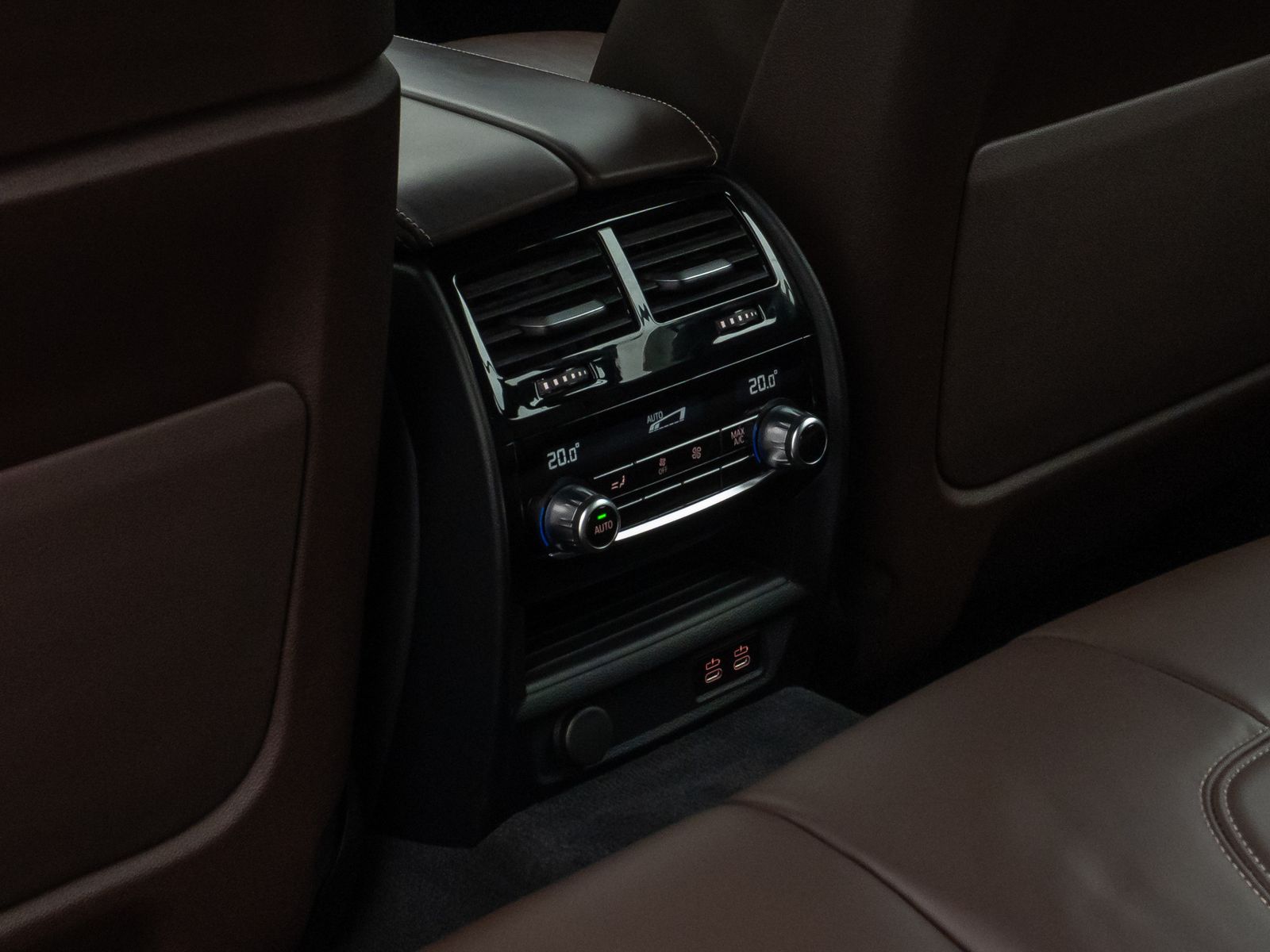 Fahrzeugabbildung BMW 530e LuxuryLine Kamera Laser HUD DAB H/K Komfort