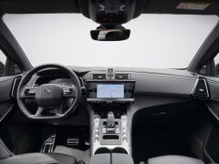 Fahrzeugabbildung DS Automobiles DS 7 BlueHDI 130 Aut. OPERA LEDER Panoramadach