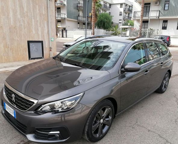 Peugeot 308 BlueHDi 130 SW Allure TETTO PANORAMI