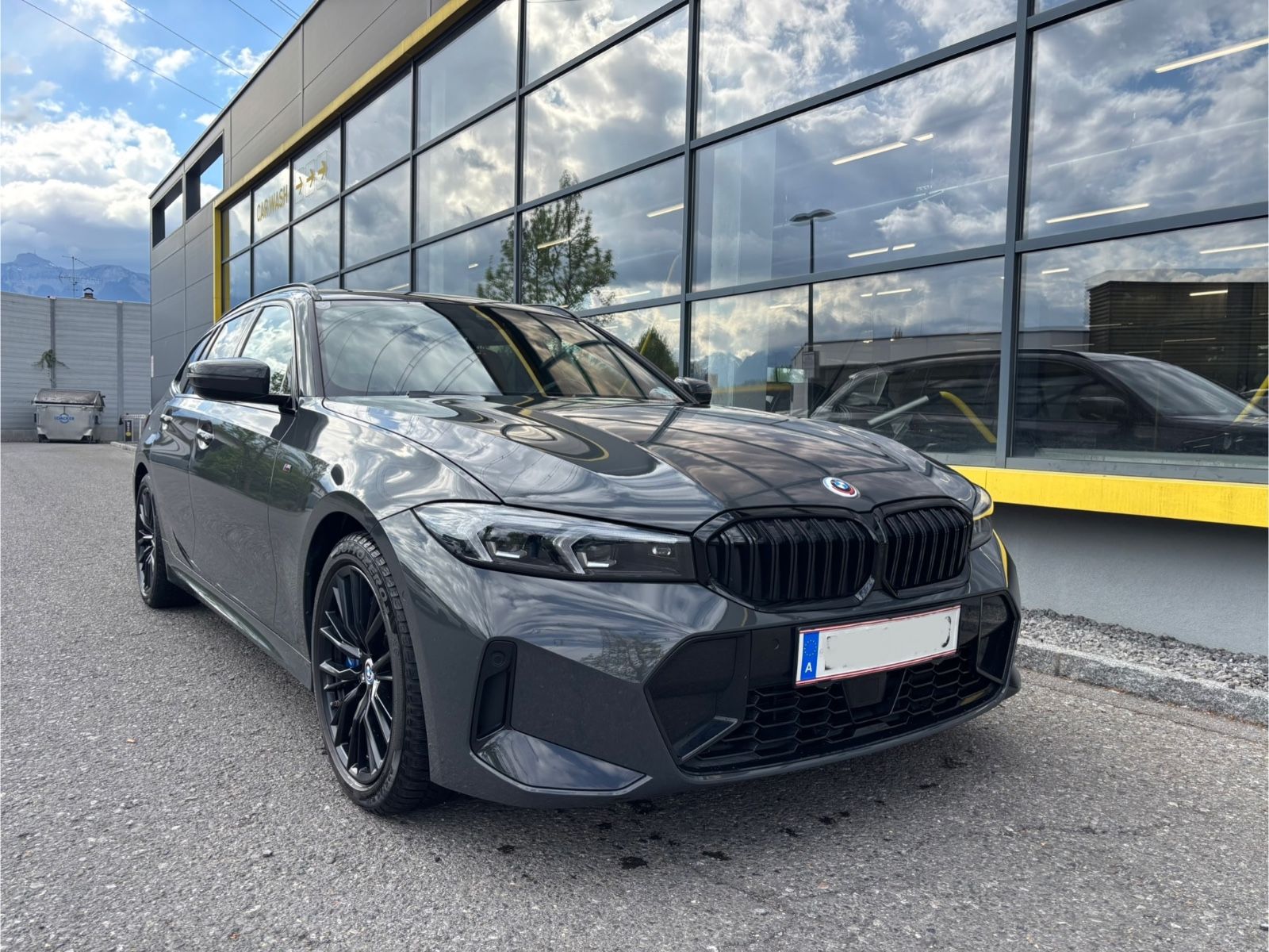 BMW 330d xDrive Touring M Sport Auto. M Sport