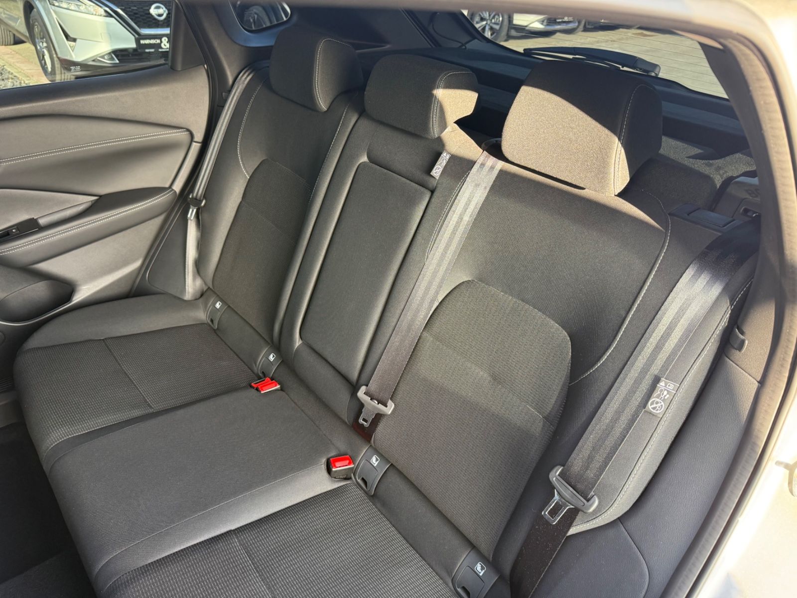 Fahrzeugabbildung Nissan Qashqai Acenta MHEV - Navi, Winter-Paket