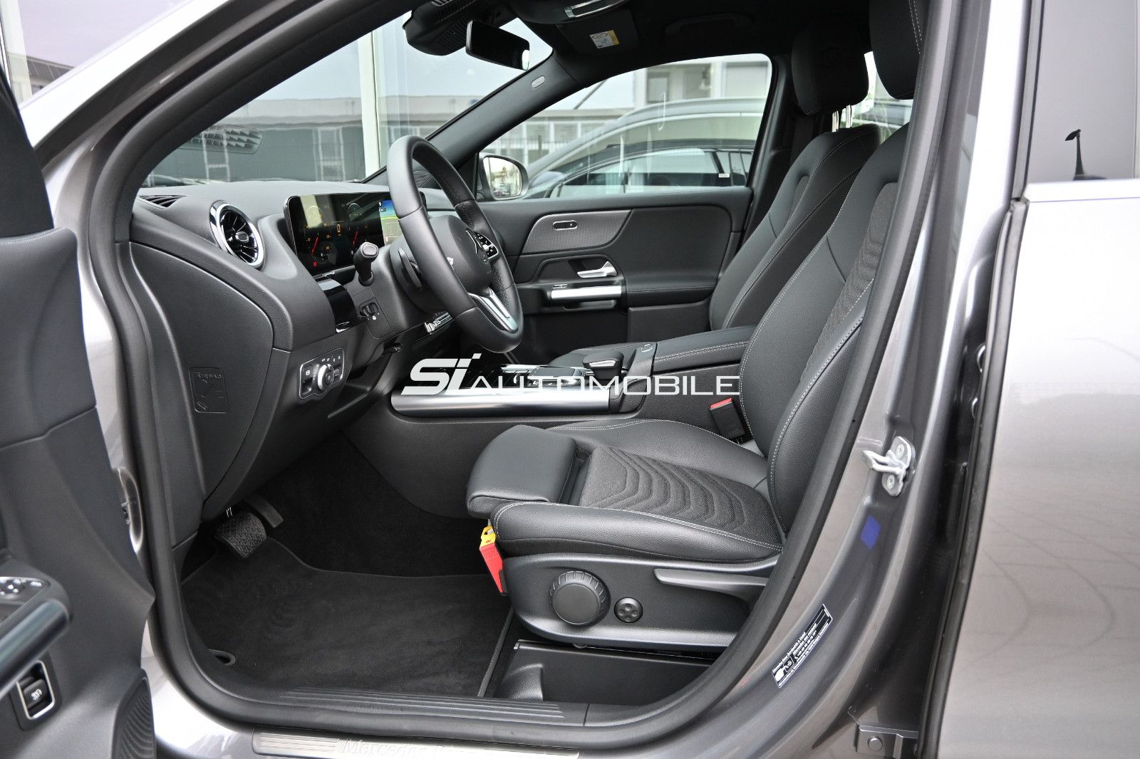 Fahrzeugabbildung Mercedes-Benz GLA 200 d 4Matic Progressive °ACC°AHK°STANDHEIZ°