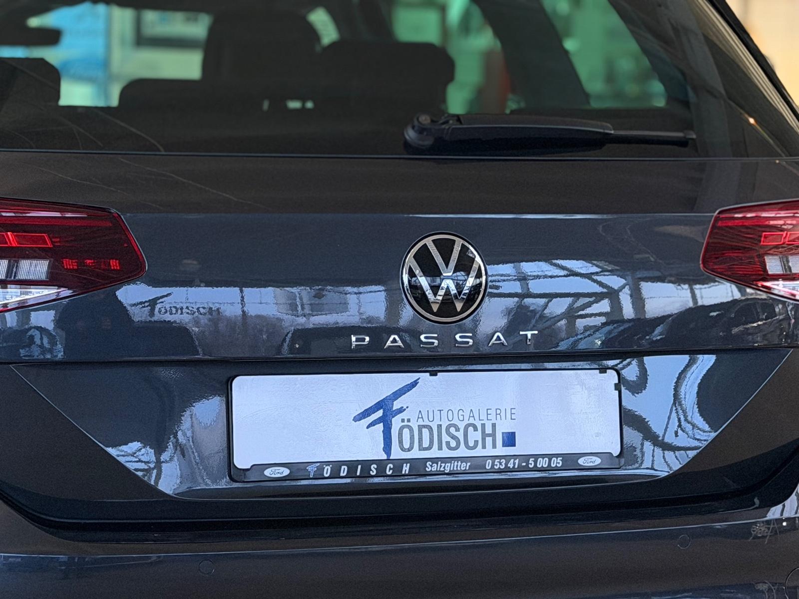 Volkswagen Passat Passat*Variant*2.0 TDI*DSG*R-Line*AHK*CAM*LED*LM, миниатюра 13